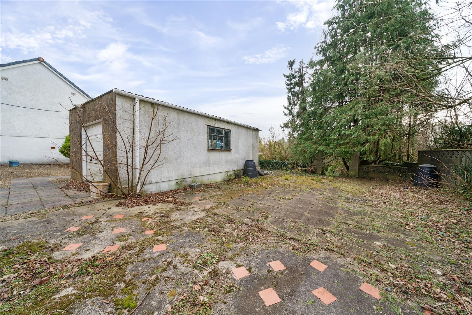 Heol Las, Cross Hands, Llanelli, SA14 6RG